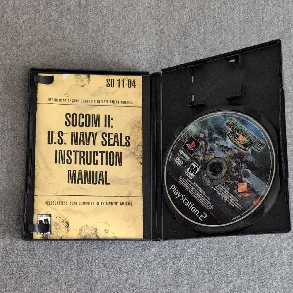 SOCOM II: U.S. Navy SEALs PlayStation 2 PS2 Black Label Complete CIB Tested - Picture 4 of 4